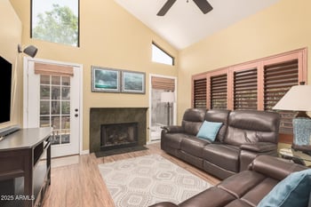 2339 Mission Dr, Chandler, AZ 85224