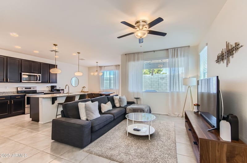2339 University Dr #19, Mesa, AZ 85213