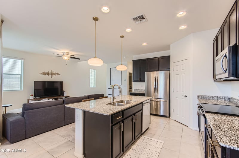 2339 University Dr #19, Mesa, AZ 85213