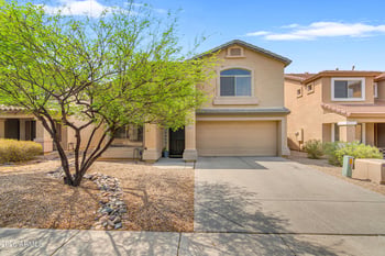 2339 W Running Deer Trl, Phoenix, AZ 85085