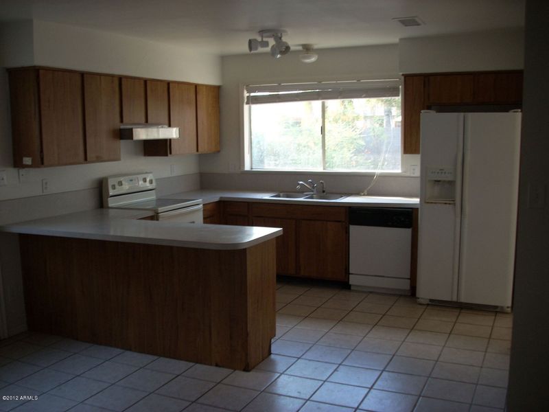 2340 E Glade Ave, Mesa, AZ 85204