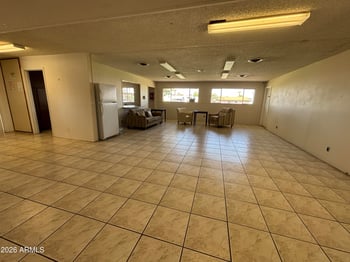 2340 University Dr #173, Tempe, AZ 85281