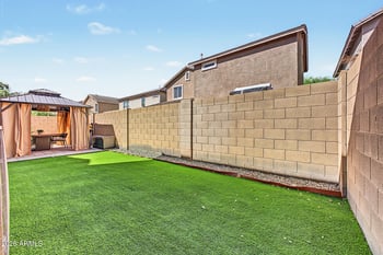 2340 E Wayland Dr, Phoenix, AZ 85040