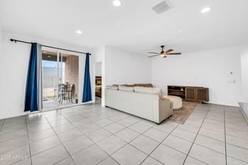 2340 La Salle St, Phoenix, AZ 85041