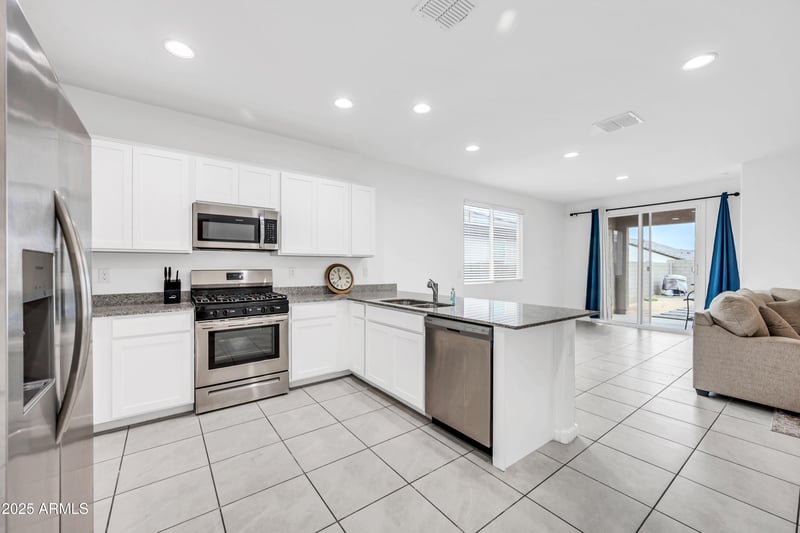 2340 La Salle St, Phoenix, AZ 85041