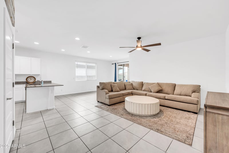 2340 La Salle St, Phoenix, AZ 85041