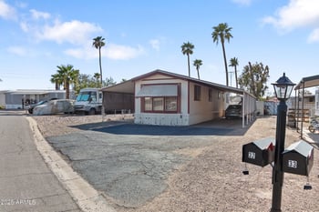 2340 University Dr #32, Tempe, AZ 85288