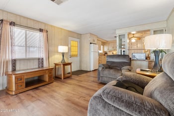 2340 University Dr #32, Tempe, AZ 85288