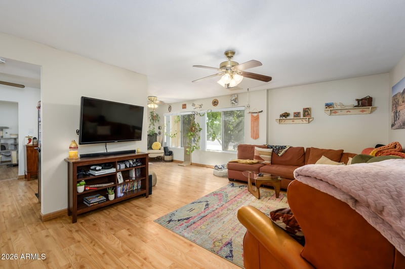2340 W Ponderosa Ln, Phoenix, AZ 85023