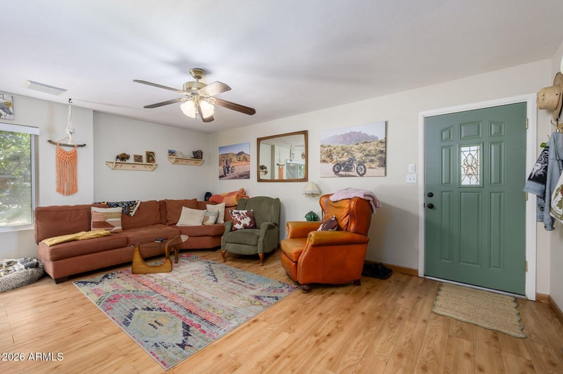 2340 W Ponderosa Ln, Phoenix, AZ 85023