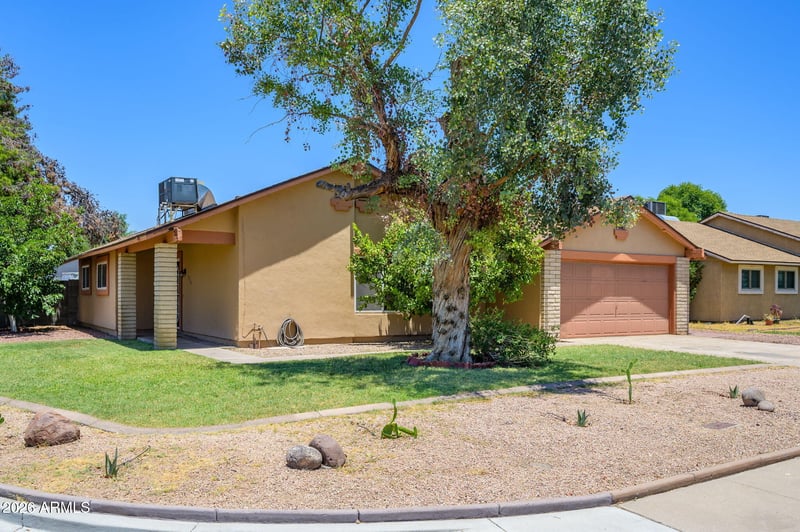 2340 W Ponderosa Ln, Phoenix, AZ 85023