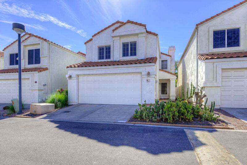 2341 E Evans Dr, Phoenix, AZ 85022