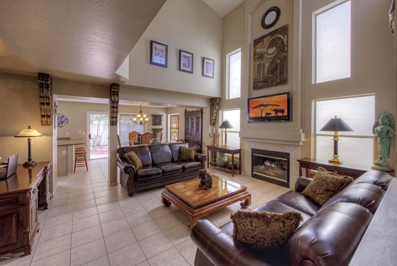 2341 E Evans Dr, Phoenix, AZ 85022