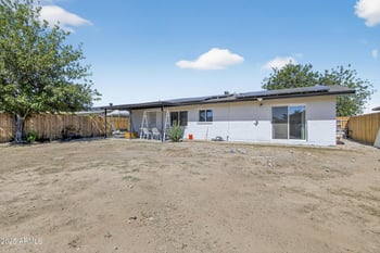 2341 Laurel Ln, Phoenix, AZ 85029