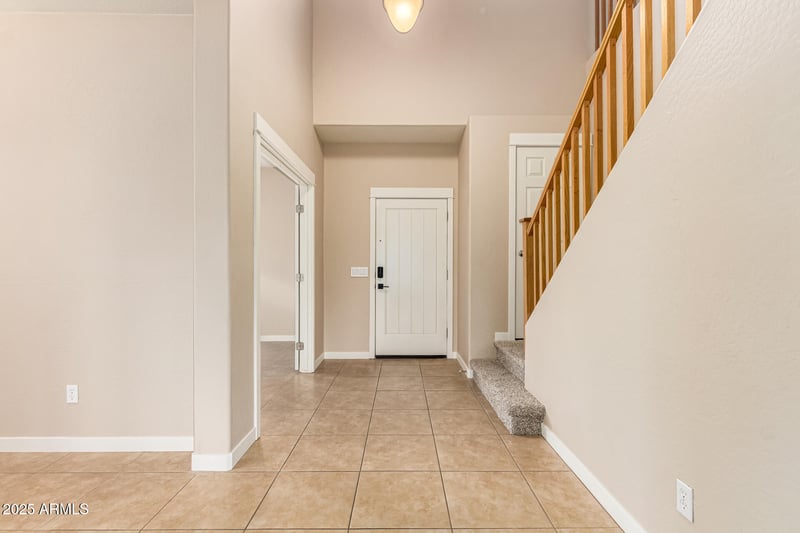 2341 Saint Catherine Ave, Phoenix, AZ 85041