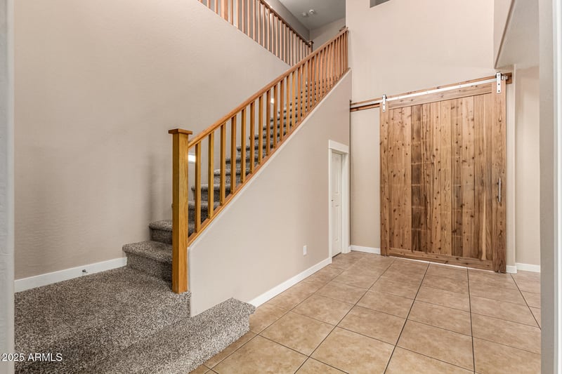 2341 Saint Catherine Ave, Phoenix, AZ 85041