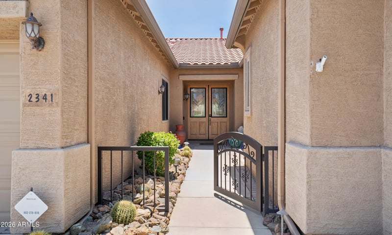 2341 W Bramble Berry Ln, Phoenix, AZ 85085