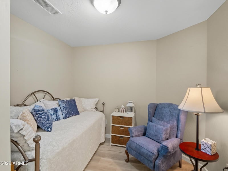 23411 21st Way, Phoenix, AZ 85024