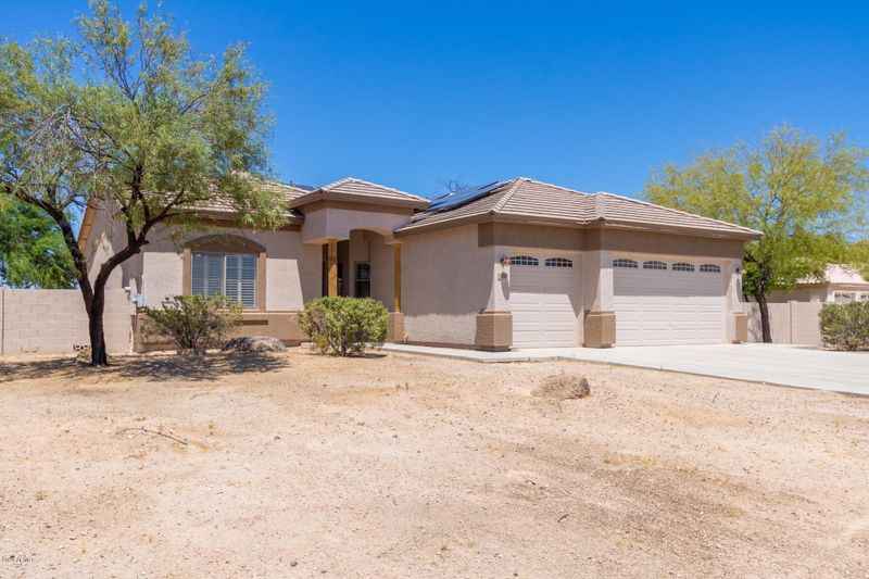 23418 W Magnolia St, Buckeye, AZ 85326