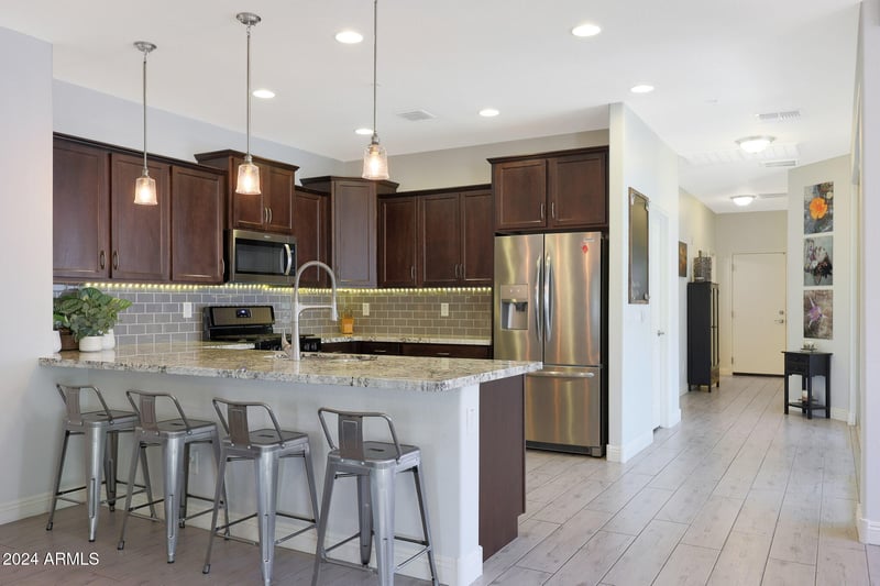 2342 Delaney Dr, Buckeye, AZ 85396