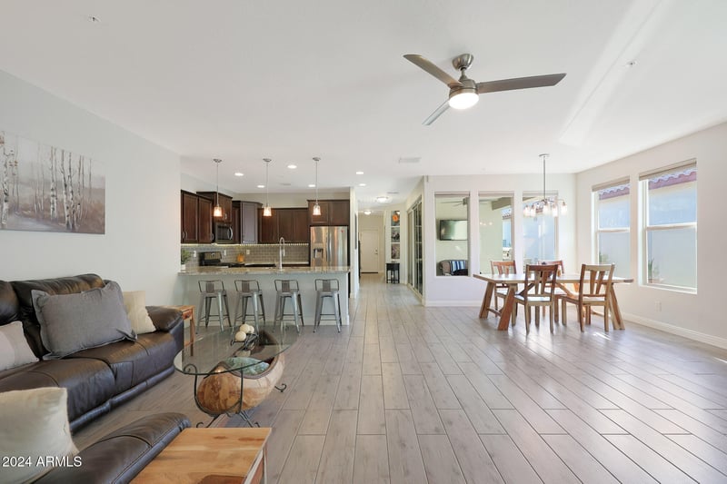 2342 Delaney Dr, Buckeye, AZ 85396