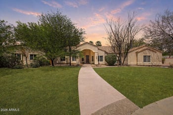 2342 Lemon Cir, Mesa, AZ 85215