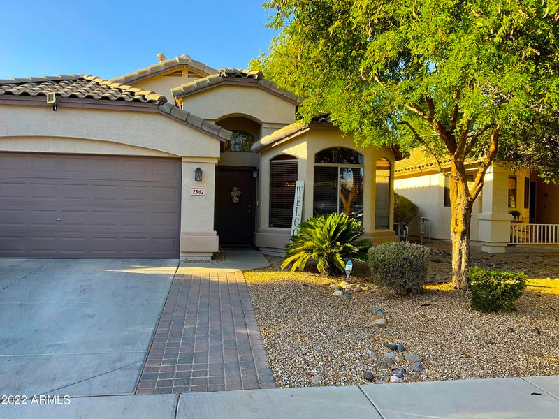 2342 W Blue Sky Dr, Phoenix, AZ 85085
