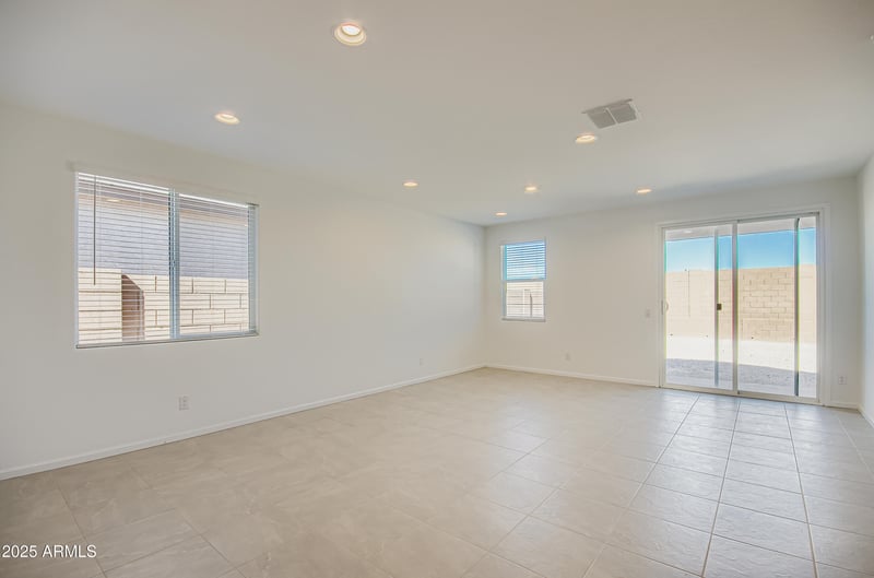 23426 Mobile Ln, Buckeye, AZ 85326