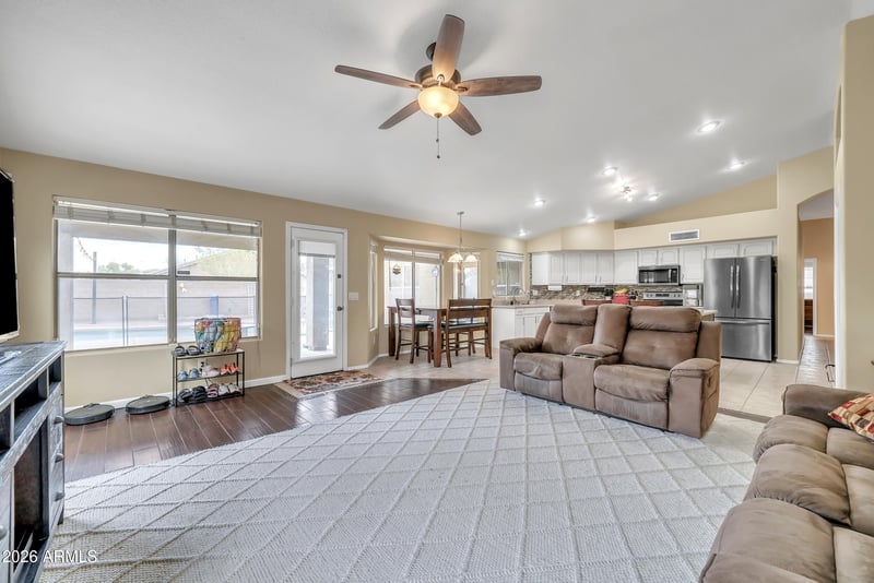 2343 E Kempton Rd, Chandler, AZ 85225