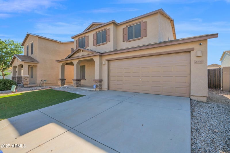 2343 Meadow Land Dr, San Tan Valley, AZ 85140