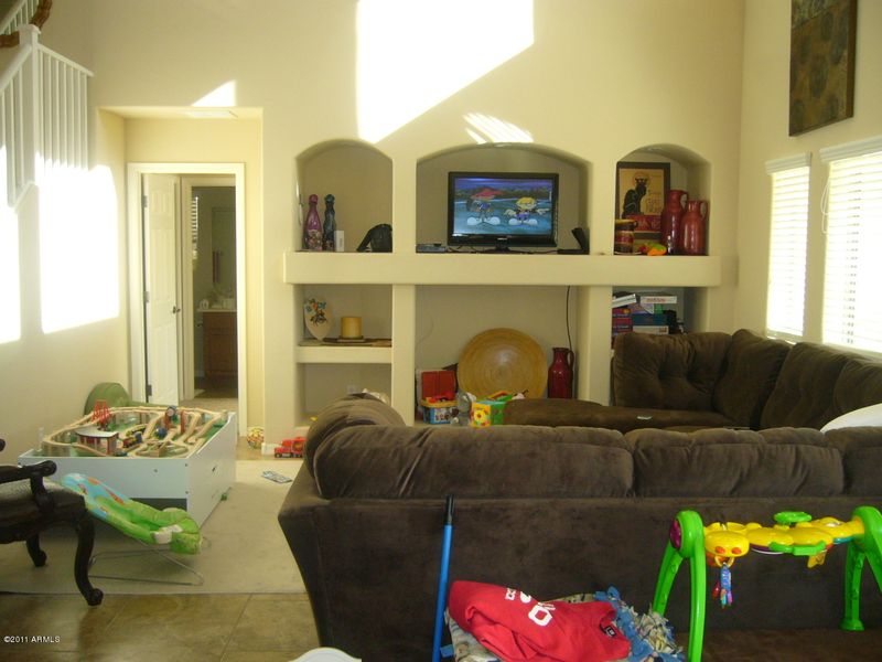 2343 W Dewdrop Trl, Phoenix, AZ 85085