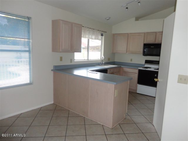 23432 N 43rd Dr, Glendale, AZ 85310