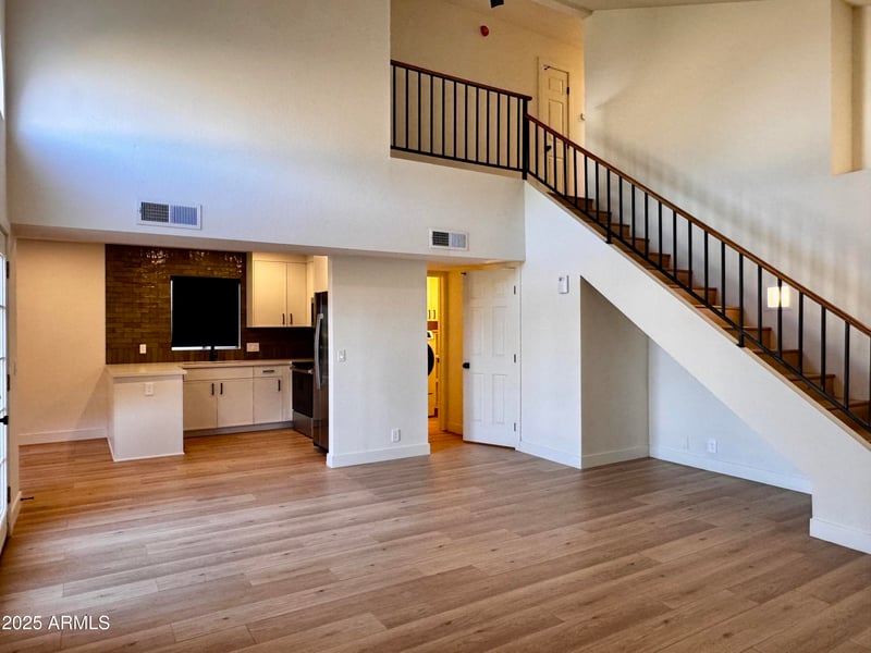 23436 40th Ln, Glendale, AZ 85310