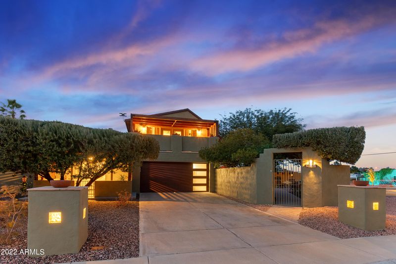 2344 E Yucca St, Phoenix, AZ 85028