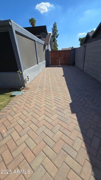 2344 Marconi Ave, Phoenix, AZ 85023