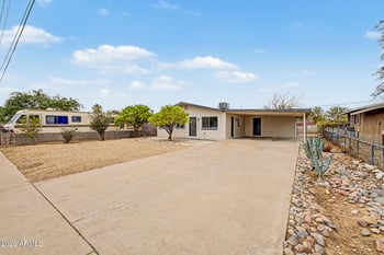 2344 W Cholla St, Phoenix, AZ 85029