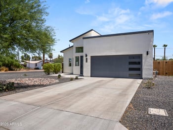 2345 N 28th Pl, Phoenix, AZ 85008