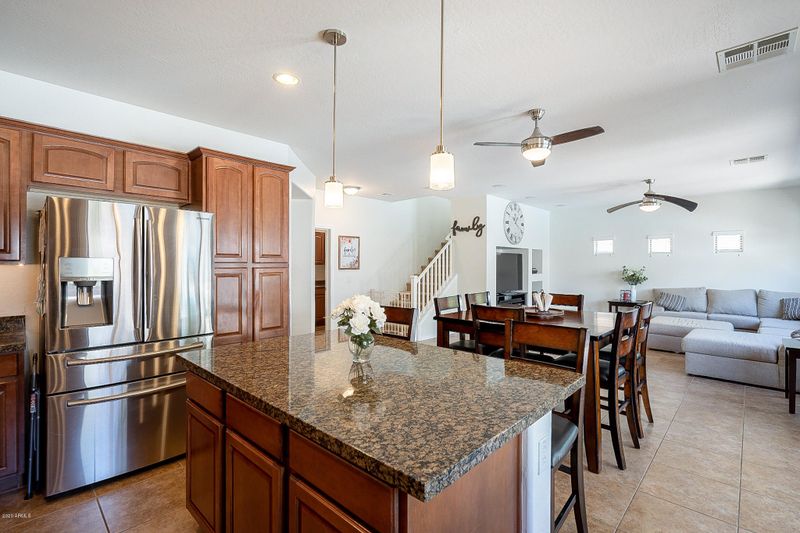 2346 W Skinner Dr, Phoenix, AZ 85085