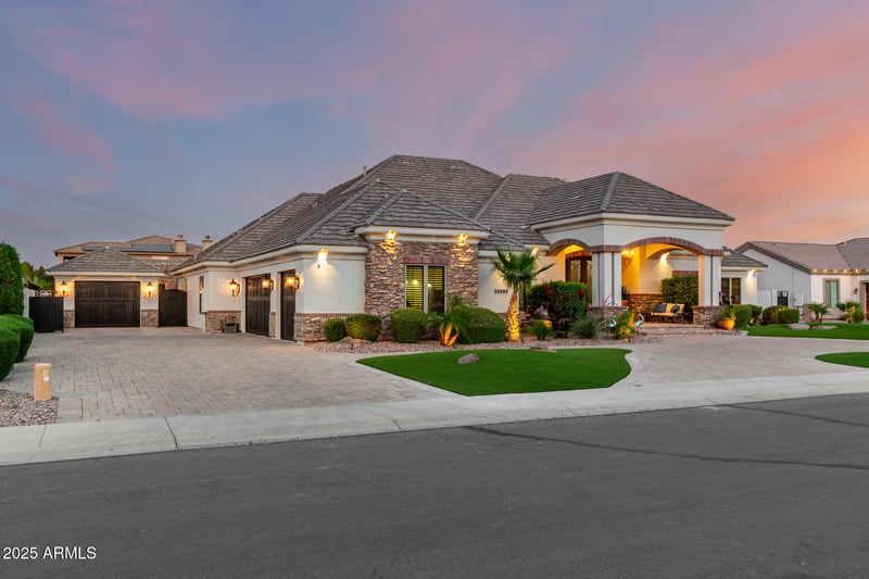 23465 202nd St, Queen Creek, AZ 85142