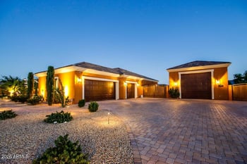 2347 Sanoque Ct, Gilbert, AZ 85298