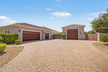 2347 Sanoque Ct, Gilbert, AZ 85298