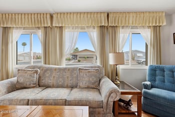 2347 Nicklaus Dr, Mesa, AZ 85215