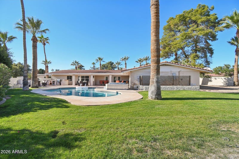 235 E Estero Ln, Litchfield Park, AZ 85340