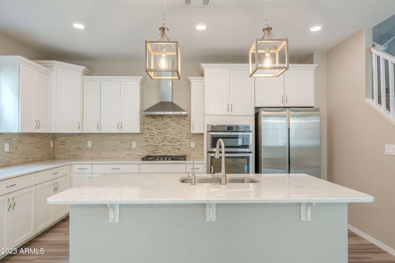 235 E Roadrunner Dr, Chandler, AZ 85286