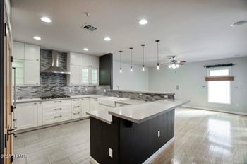 235 Portland St, Phoenix, AZ 85003