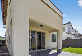 2350 Gloria Ln, Phoenix, AZ 85085