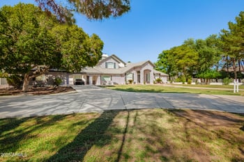 2350 Hall Cir, Mesa, AZ 85203