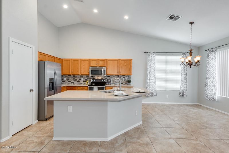 2350 S Southwind Dr, Gilbert, AZ 85295