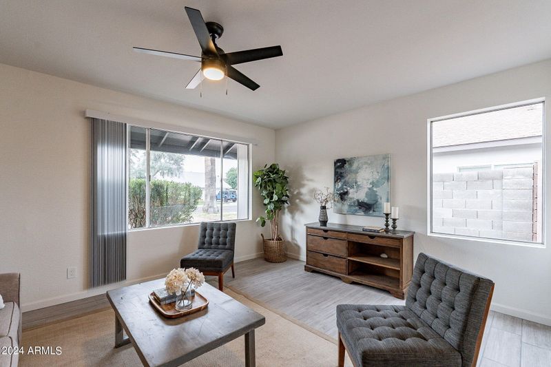 2350 W Marconi Ave, Phoenix, AZ 85023