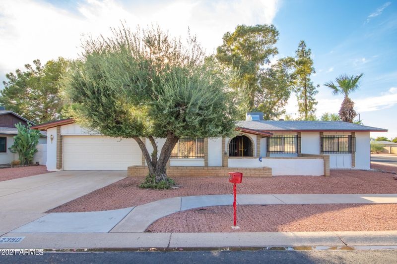 2350 W Via Rialto Ave, Mesa, AZ 85202